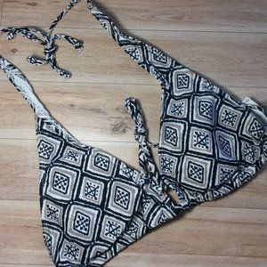 2/$15 Old Navy Bikini Top, Large